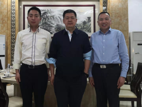 中紀(jì)委國(guó)際合作局郭松江局長(zhǎng)、人民日?qǐng)?bào)社馬海濤副總編親臨新望視察指導(dǎo)